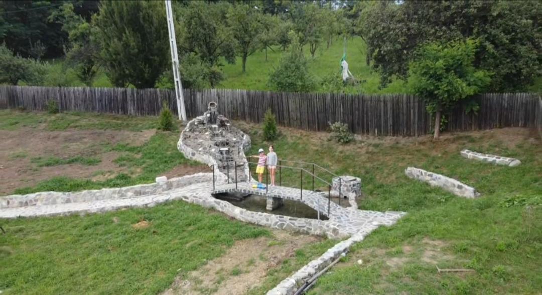 Ferienwohnung La Curtea Argeseana Valea Iasului Exterior foto