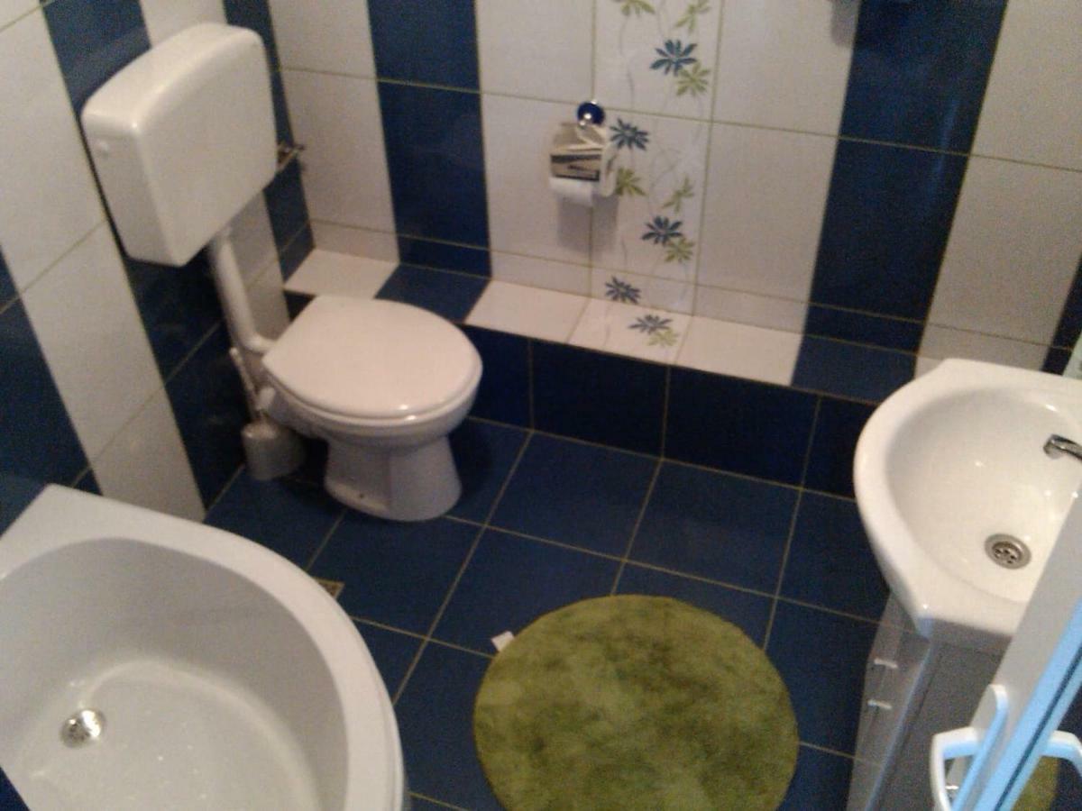 Ferienwohnung La Curtea Argeseana Valea Iasului Exterior foto